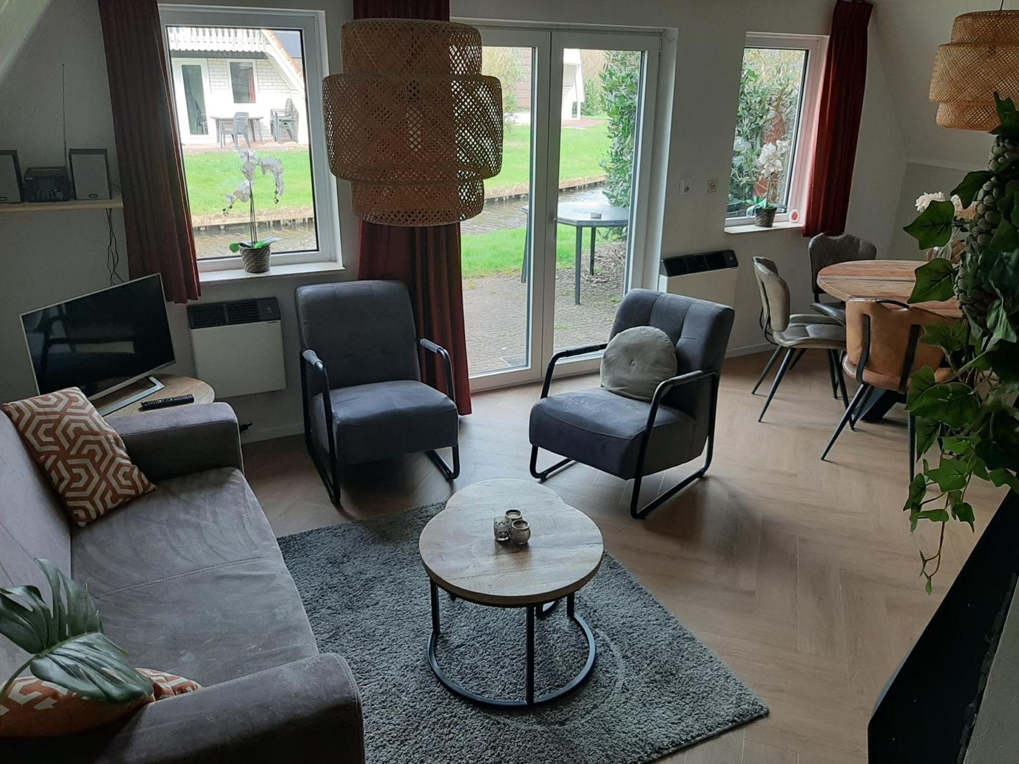 Vijverzicht 218 Met Whirlpool Gramsbergen Exteriér fotografie